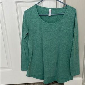 Lularoe heathered green lynnae size s